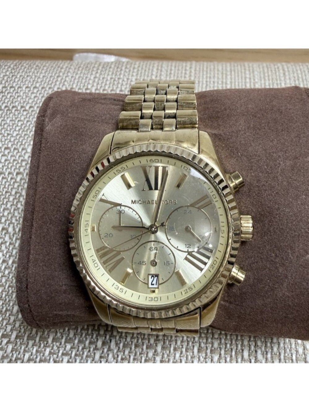 Michael Kors MK-5556 Gold Stainless Chronograph Date Quartz Watch w/ Box